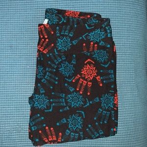 LuLaRoe TC Hamsa Leggings
